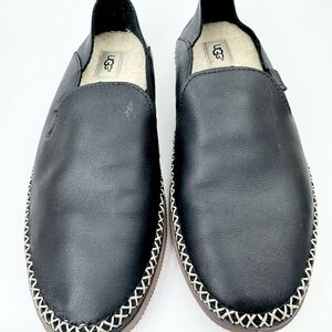 UGG Elodie Women’s Black Leather Slip On Loafers #1020235 - Size 7